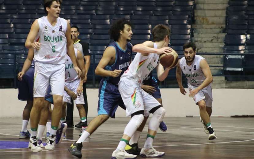 Básquet: Bolivia clasifica pese a la derrota contra Ecuador en Guayaquil