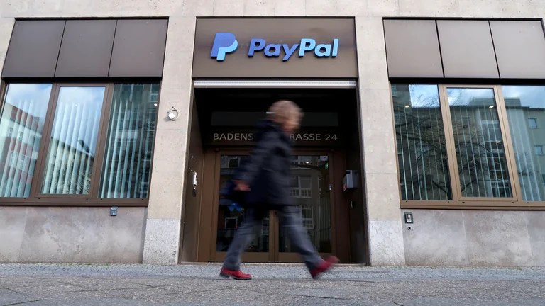 PayPal cierra filas y deja de dar servicio en Rusia