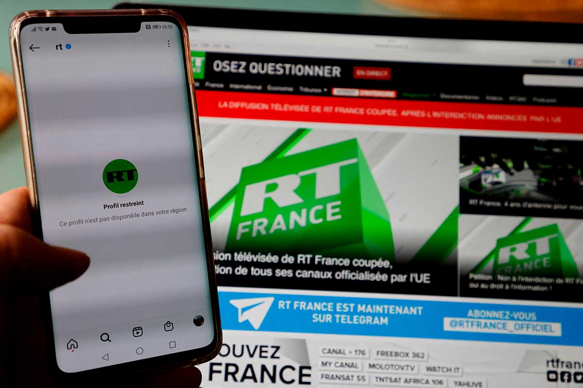 Rusia promete responder a suspensión de agencia de noticias rusa RT en la UE