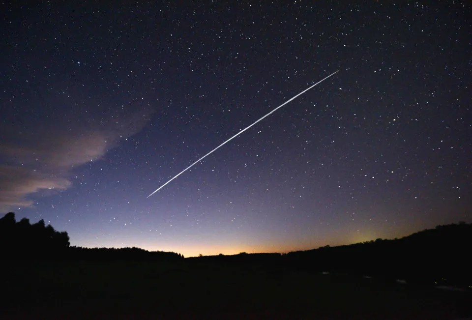 VIDEO. Extraña luz aparece en el Cielo de México