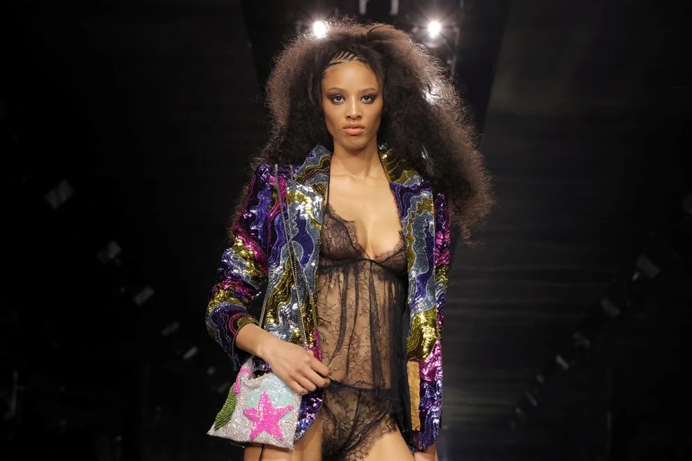 Fotos: La nueva moda de vestirse desnudos