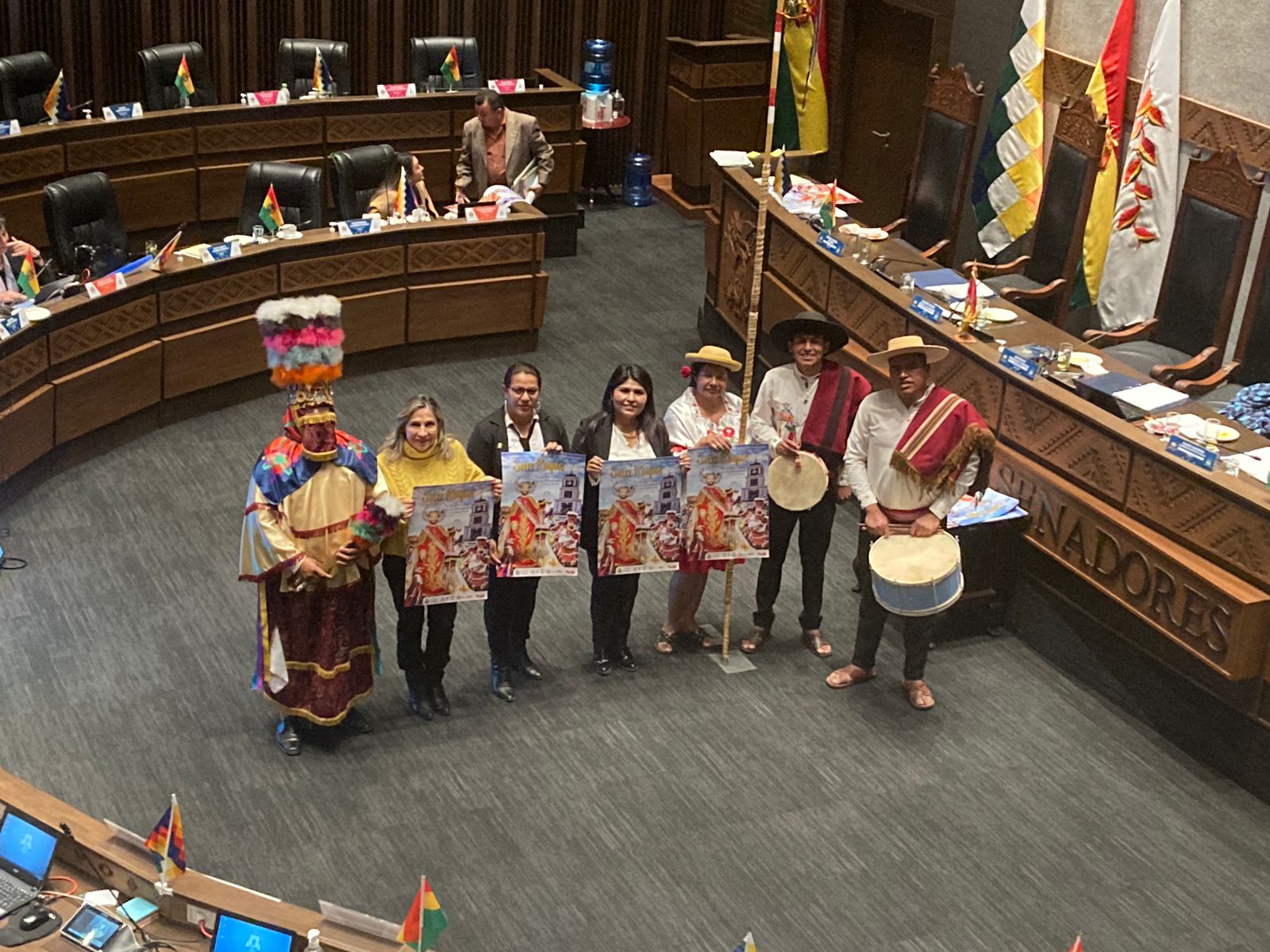 Promovido por la Gobernación, Promensantes de San Roque danzan en el Senado