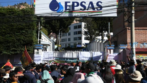 Denuncian que una abogada sin matrícula asesoraba a Epsas, interventor pide informes