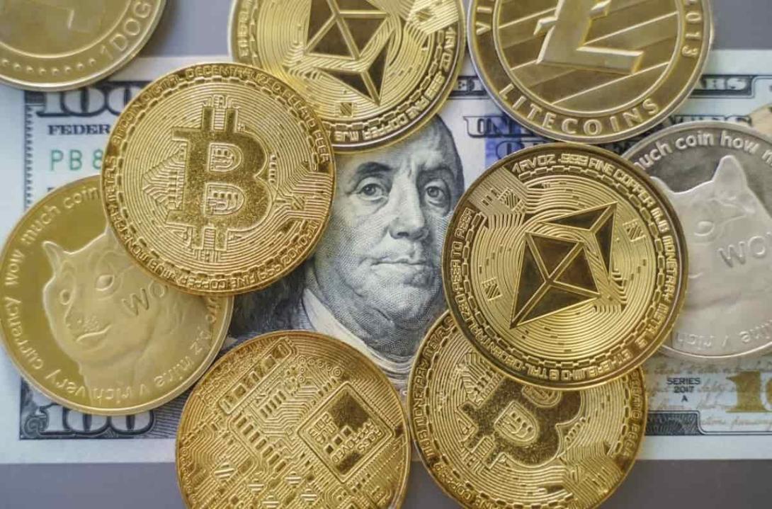 Trump crea reservas de federales de criptomonedas y promete revolucionar el sector en EEUU