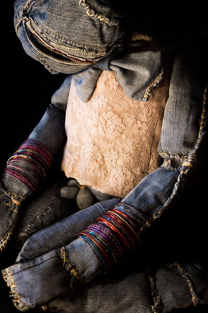 Pakistan Queer Artist Art Ahsan-Masood LGBT Gay Homosexual Masculinity Heterosexuality Homosexuality Dolls Sex-doll Male-sex-doll Papier-maché Sex-object Scissors conformity sexual-repression circumcision penis genitals Trans Transgendered Transvestite Khwaja-Sira Penis Man Woman