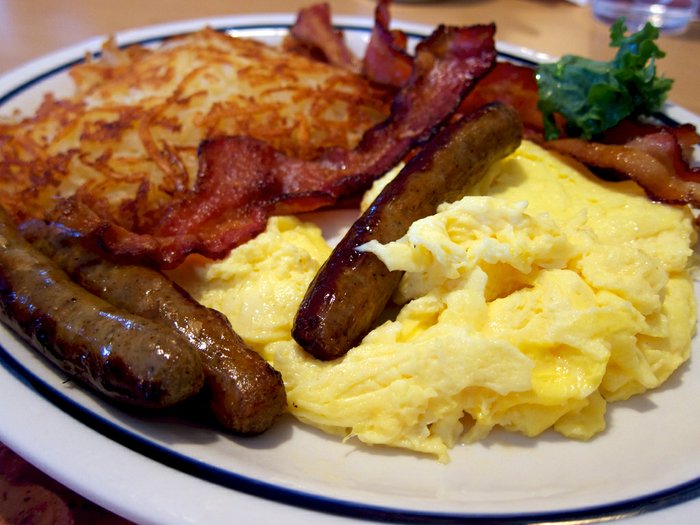 Breakfast @ Kitchen Yurt and Patio | Circleville | West Virginia | United States