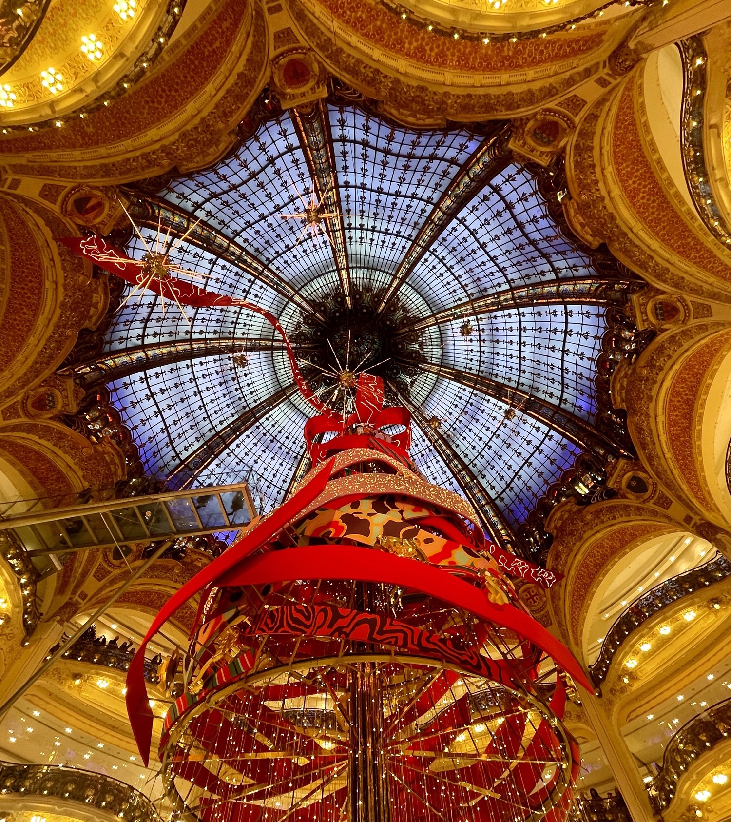 Before Christmas in Paris – Travel Journal