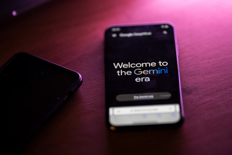 Gemini AI now works on your locked Android phone
