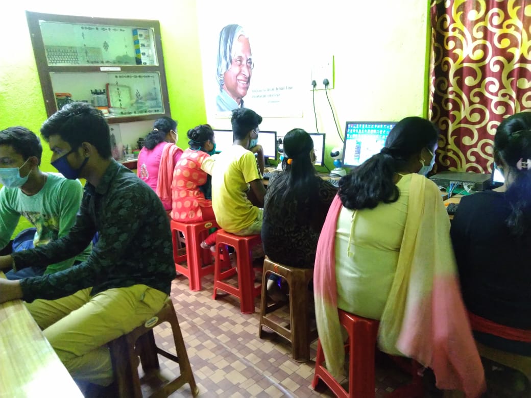 How to open com[uter institute