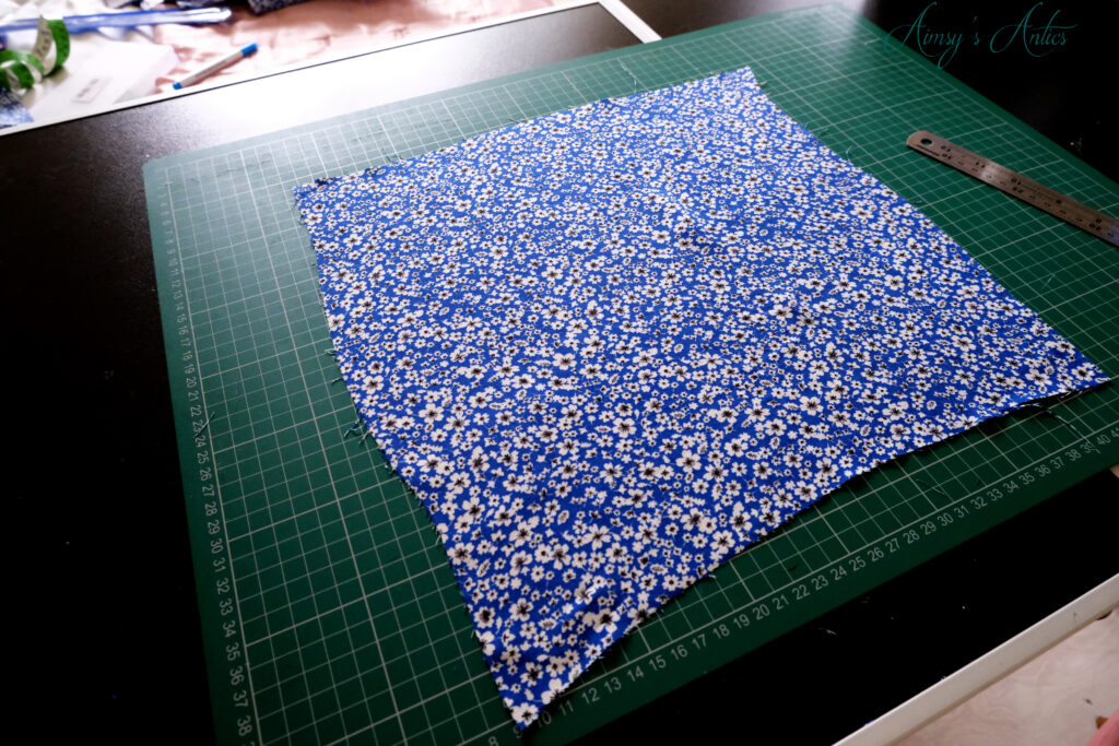 35cmX35cm square cut to make bias binding