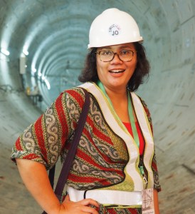 MRT Jakarta: (Bukan Sekadar) Mimpi Warga MRT Jakarta: (Bukan Sekadar) Mimpi Warga