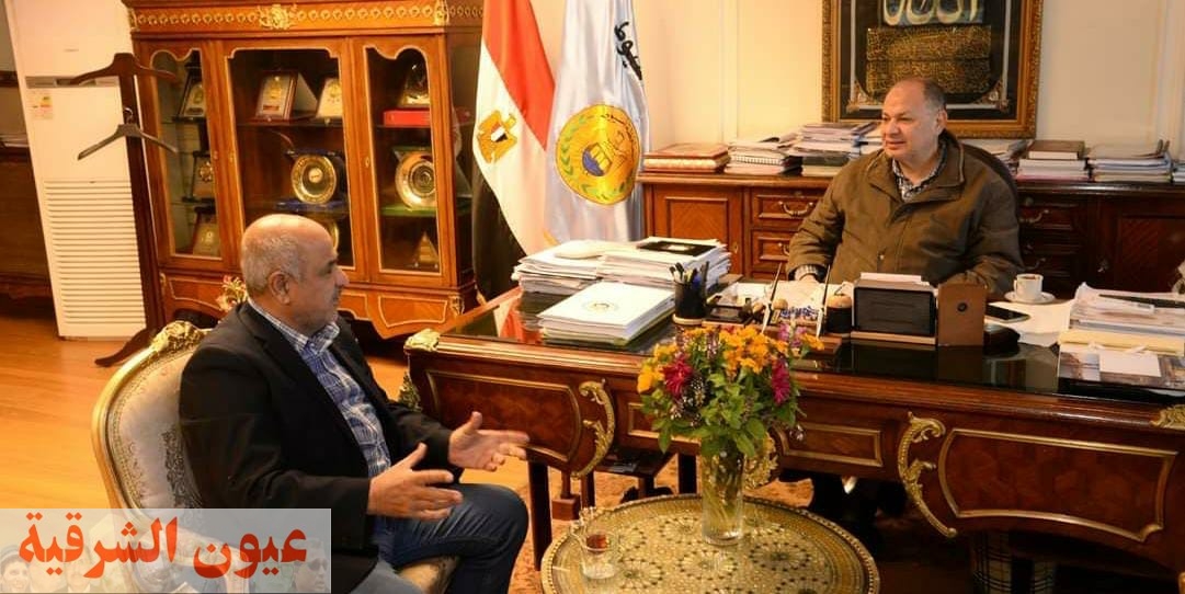 محافظ أسيوط يؤكد تقديم أوجه الدعم لنهو أعمال مشروعات المحاور والطرق