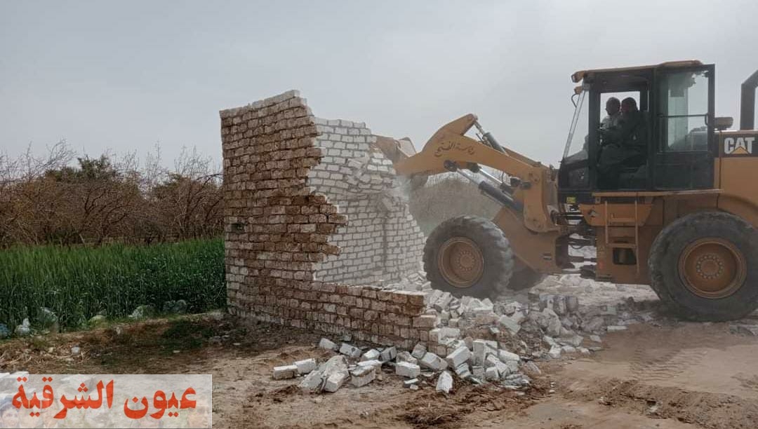 محافظ أسيوط يتابع إزالة حالات التعدي على أملاك دولة بمركزي الفتح وديروط