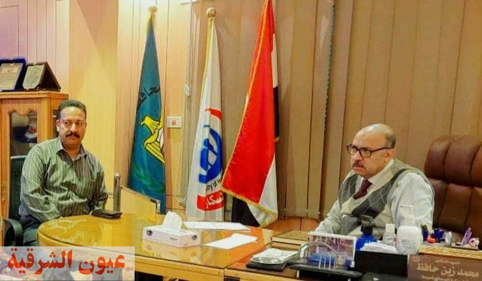 محافظ أسيوط يوجه بمتابعة تطوير وميكنة منظومة التموين الطبي