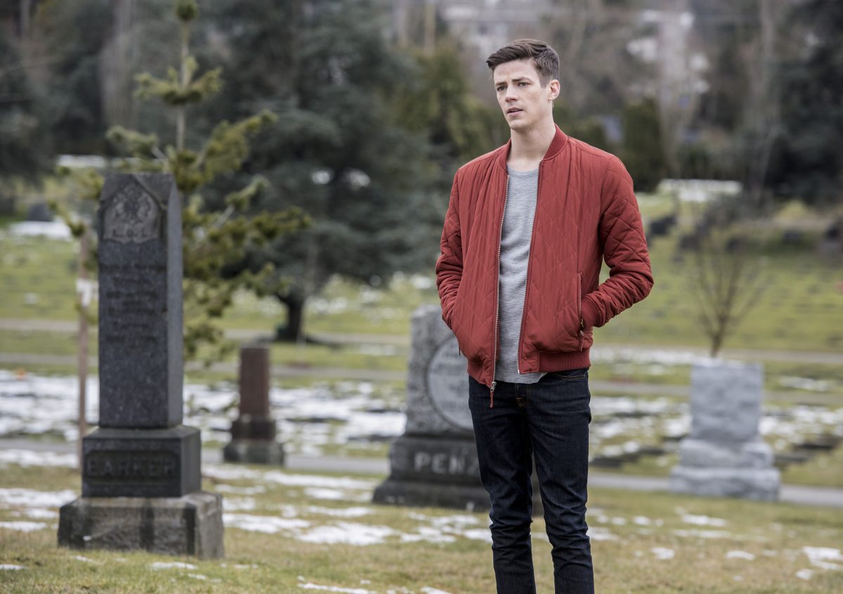 The Flash: Season 3, Episode 19 "The Once and Future Flash" Review