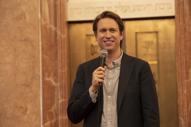 Crashing S3 E2: "The Temple Gig" recap and review