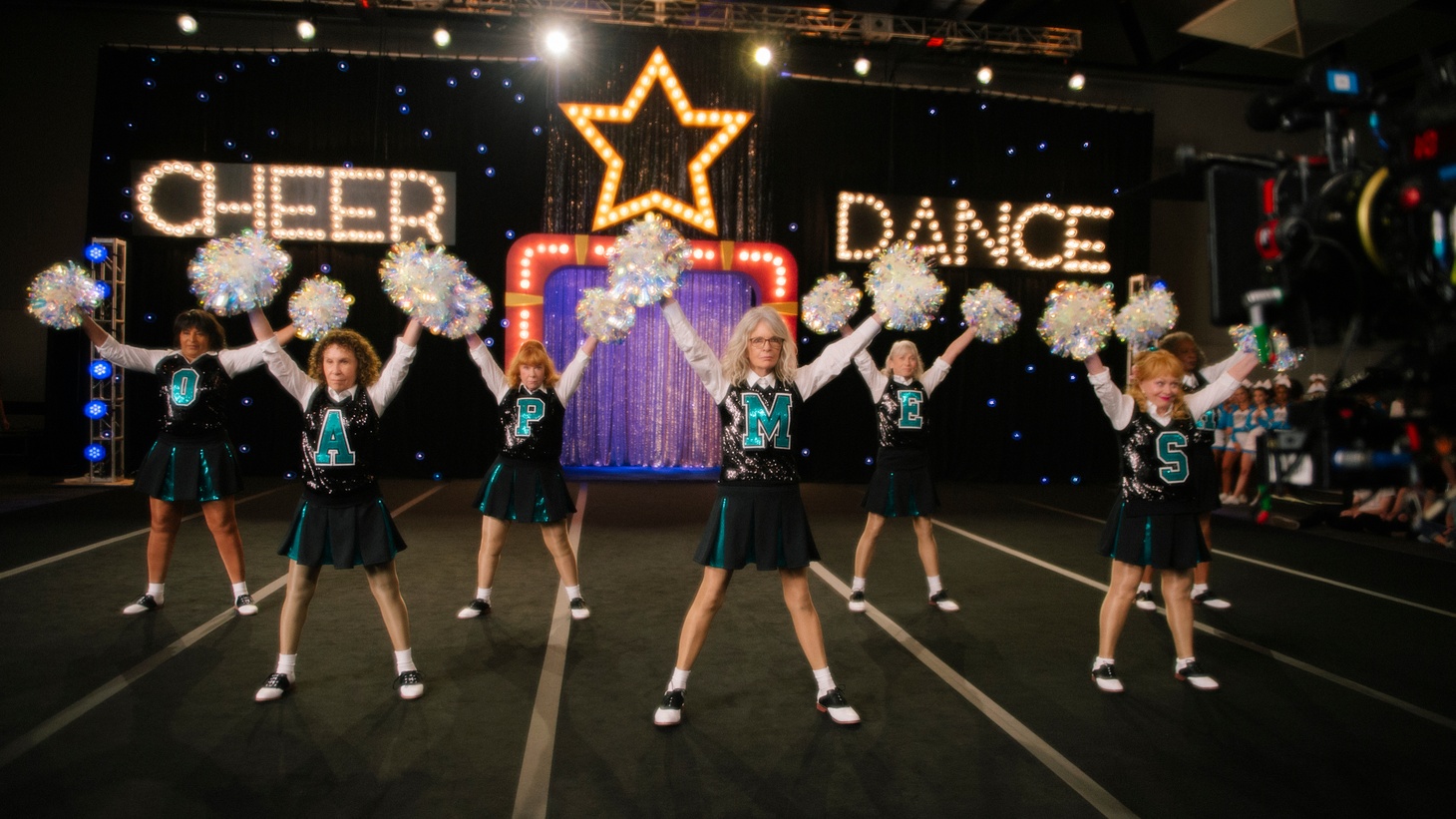 Poms Review: Cute/feel good comedy that isn't great, but will make you smile