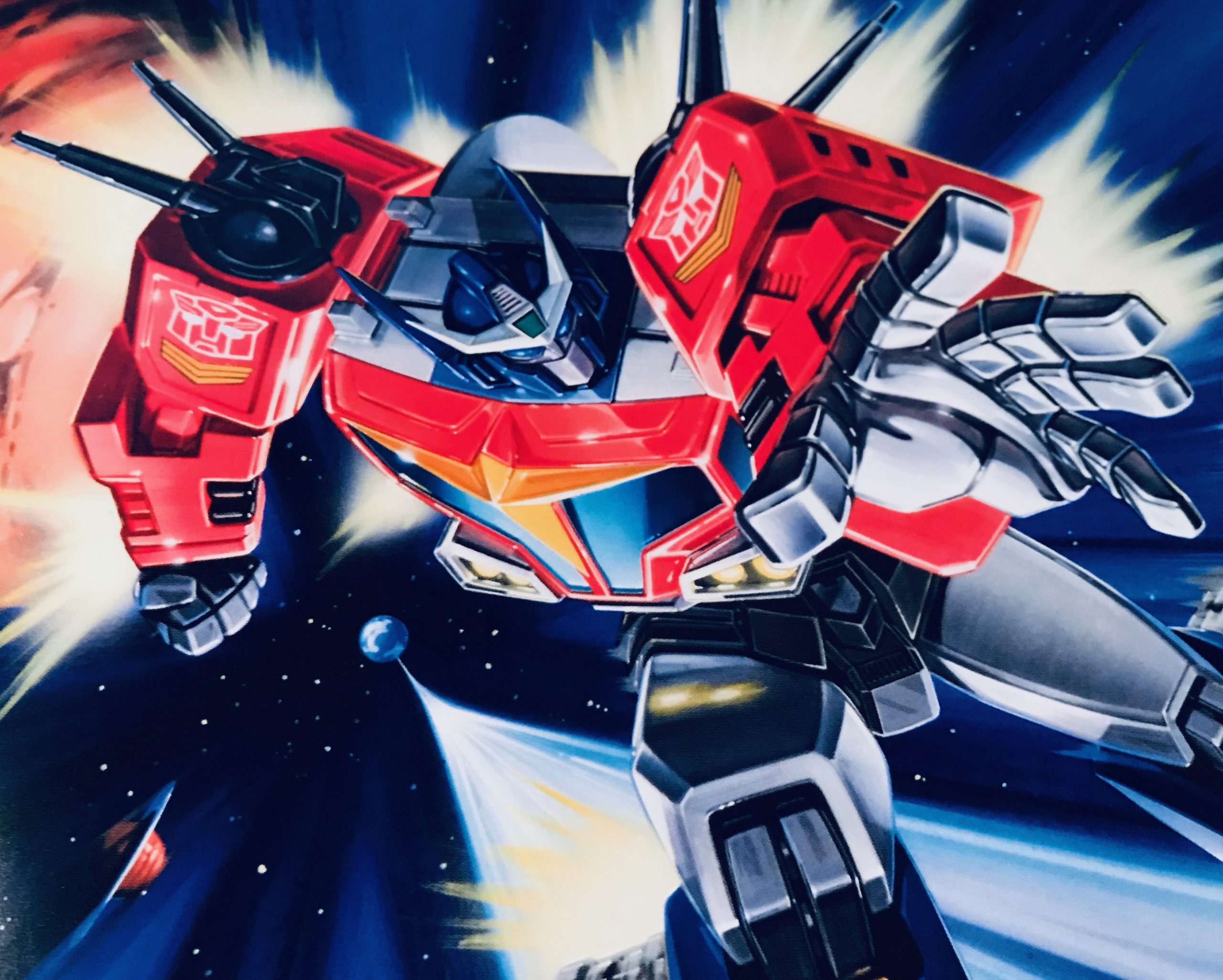 Transformers: A Visual History review - A nice gift for casual