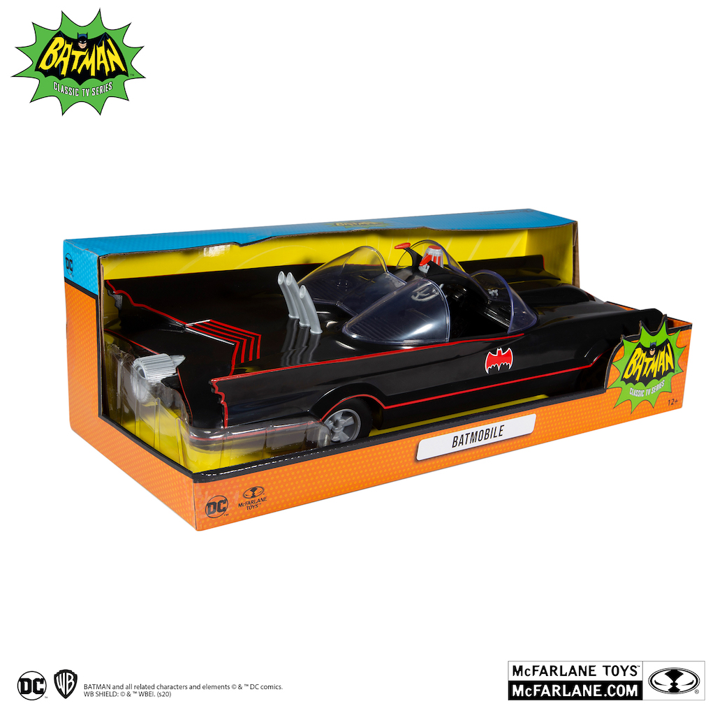 15708-Batmobile_09