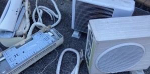 西区アパートリフォームで取り外し済みエアコン無料回収処分