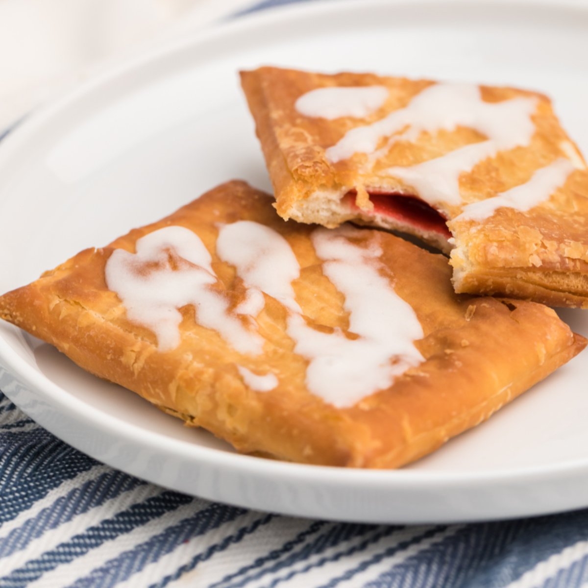 How To Make Toaster Strudel Icing Recipe Dandk Organizer
