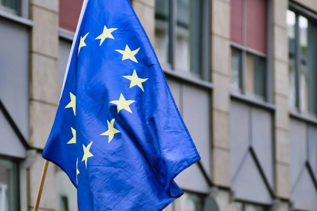 ue Zezwolenie na pobyt rezydenta długoterminowego Unii Europejskiej