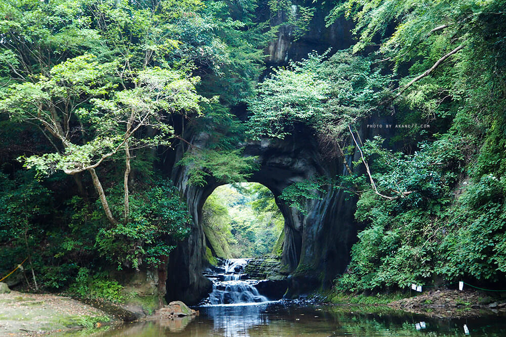 東京近郊⎮日本話題吉卜力濃溝瀑布 激似宮崎駿世界