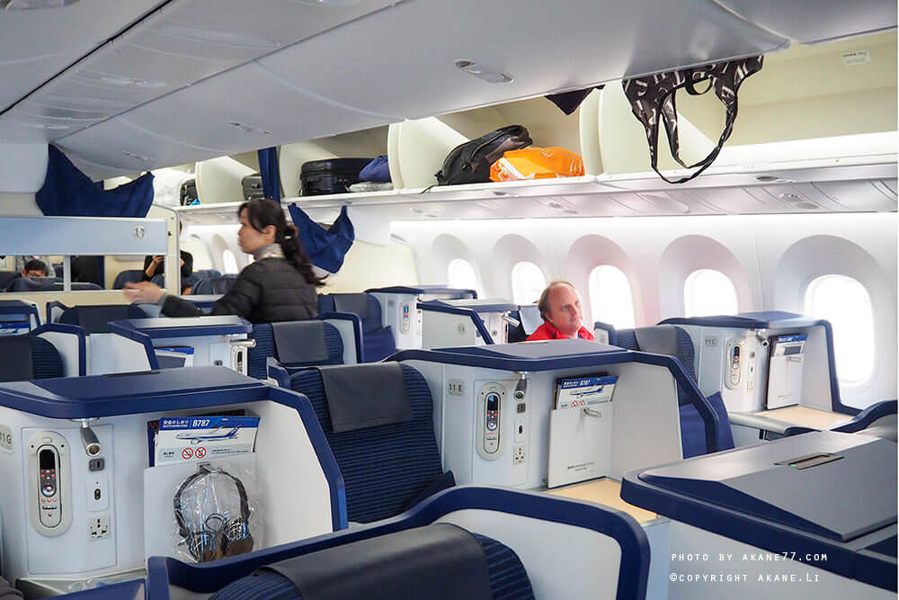 心得分享⎮ANA 全日空航空 787-9商務艙（HND-YVR）