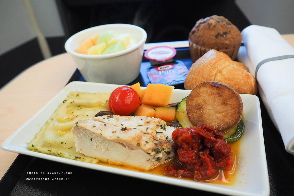 心得分享⎮ANA 全日空航空：加拿大溫哥華(YVR) – 東京羽田(HND)-商務艙飛機餐