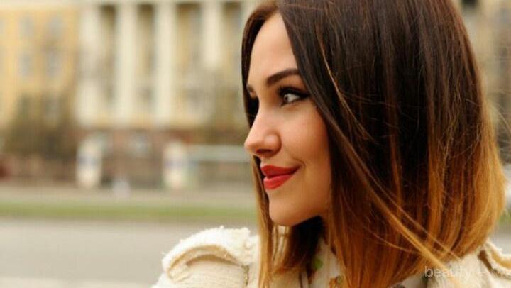 Model gaya rambut semir cat warna ombre holografik untuk wanita rambut panjang atau pendek sebahu terbaru 2019 . Pilihan Warna Ombre Ini Bakal Cocok Untuk Kamu Si Pemilik Rambut Pendek