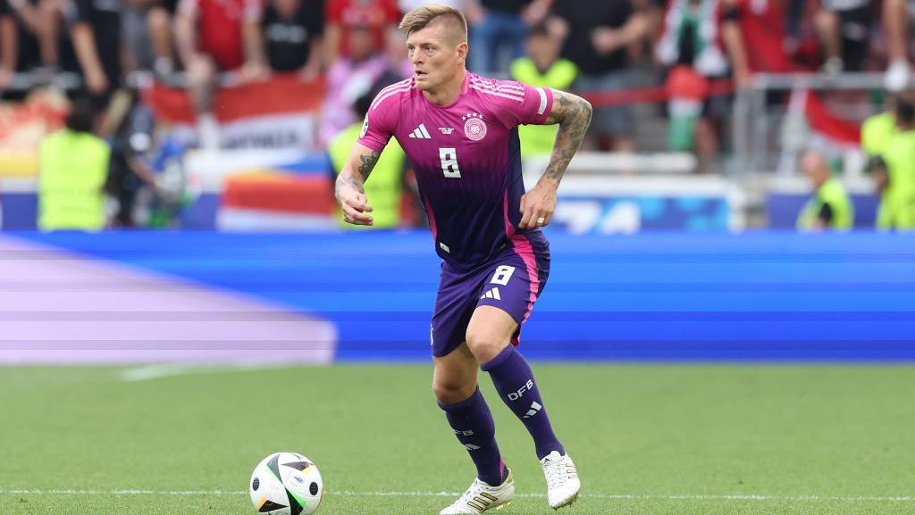 Toni Kroos Memang Raja Operan