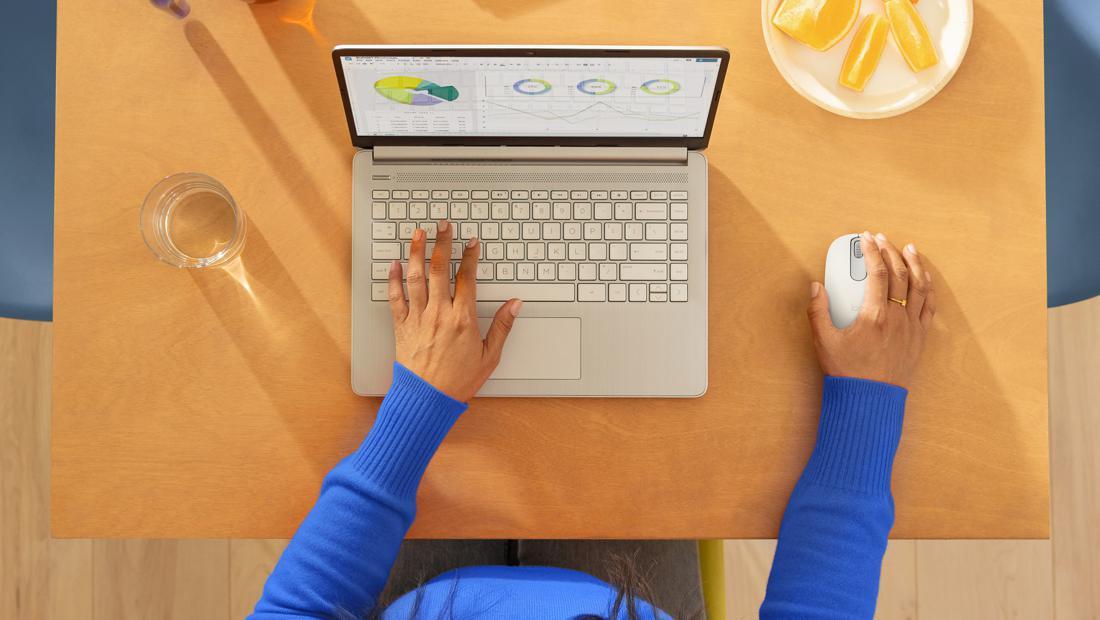 Logitech M196 Dirilis, Mouse Wireless Murah Diklaim Awet