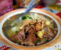 Rawon rampal merupakan lokasi kuliner yang menyajikan menu rawon dan soto daging sebagai sajian utamanya. Jikalau Mau Jajan Soto Yang Gurih Lezat Di Malang