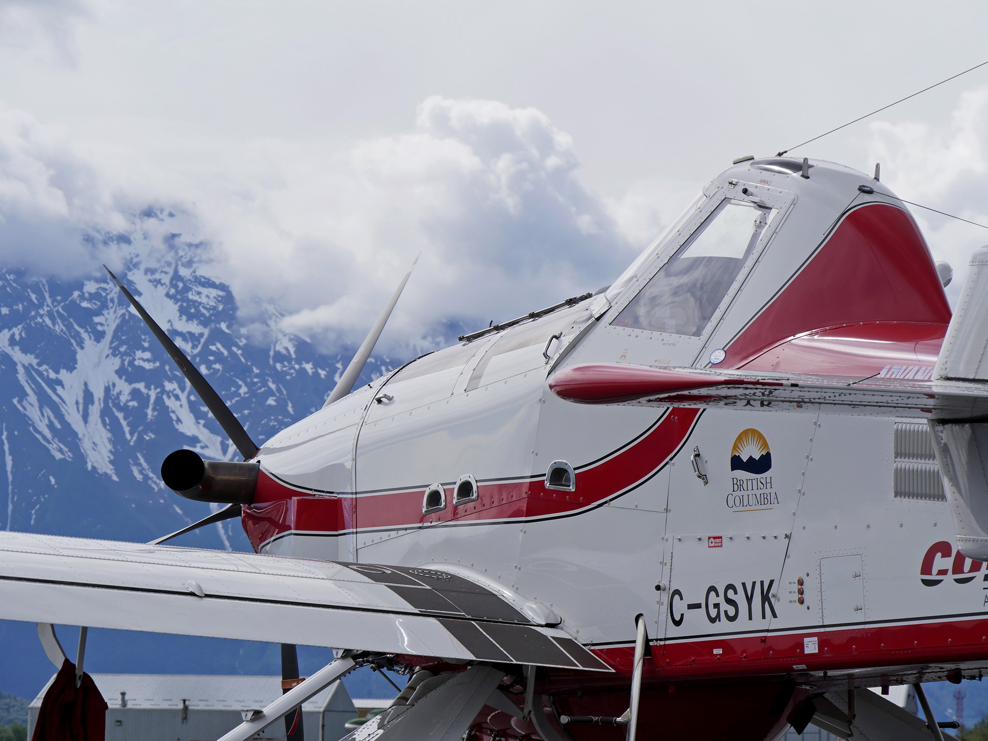 Hotshot crews and additional firefighting aircraft arriving in