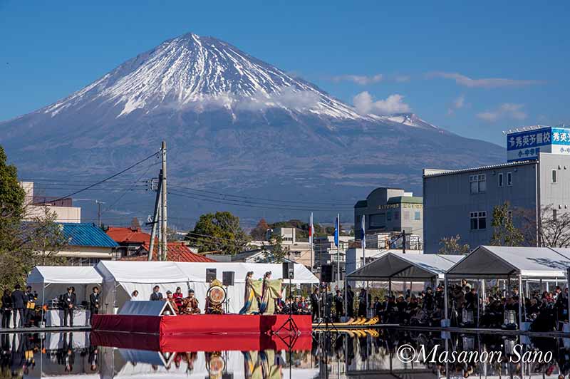 静岡県富士山世界遺産センターのオープンまで | 富士宮まつり 公式サイト
