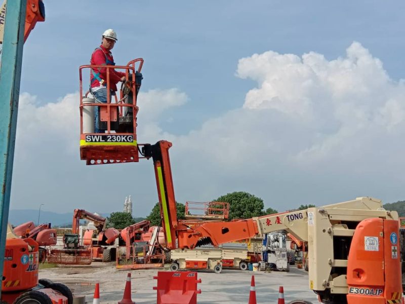 Akk Staff Completed Ipaf Training Mobile Elevating Work Platforms - Desktop Dark Images for Desktop