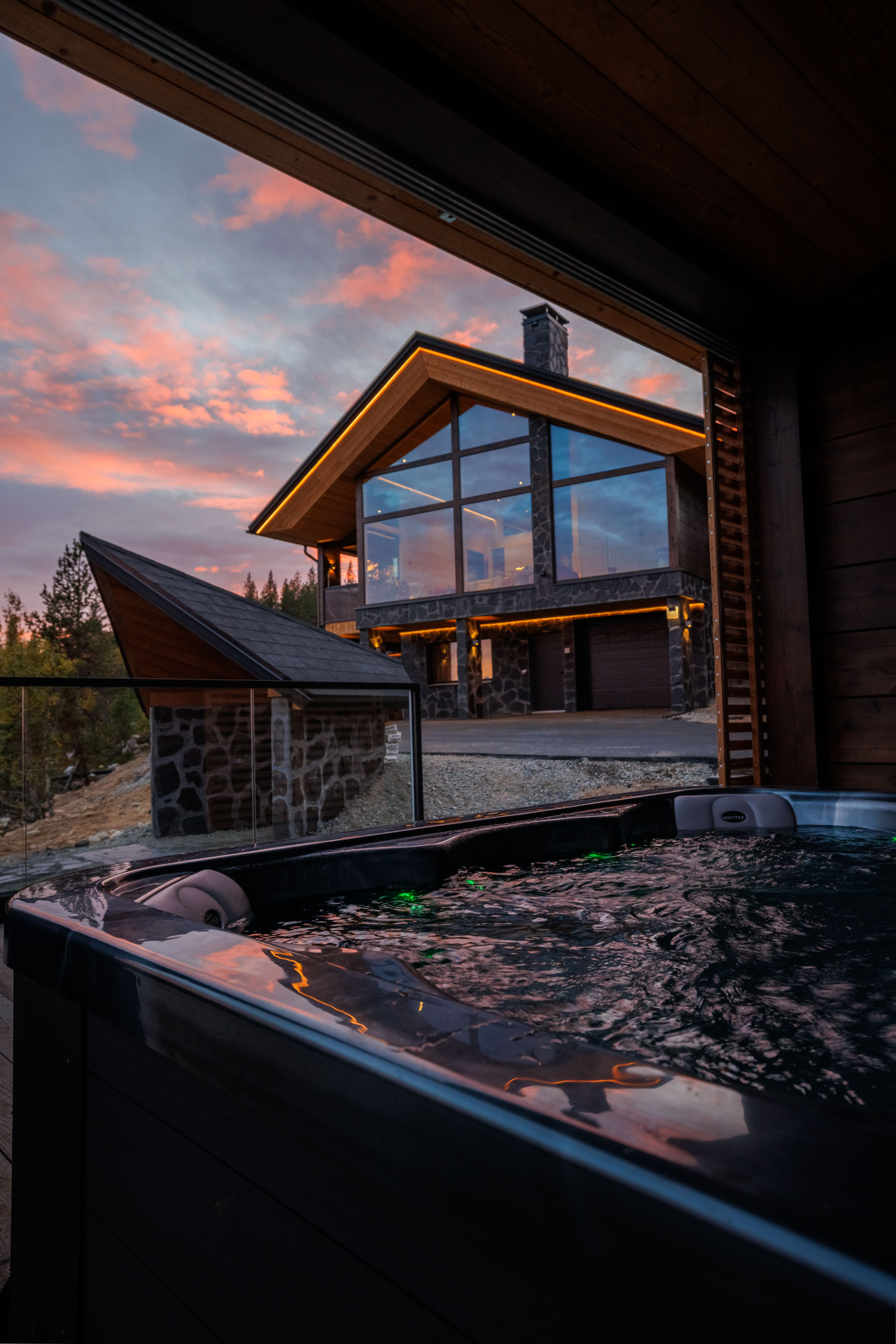 Spa en extérieur, ambiance automnale