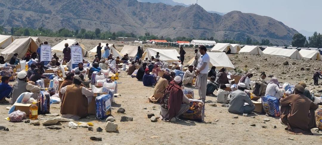 Population locale déplacée après le séisme