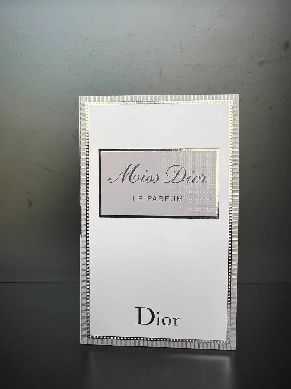 MISS DIOR LE PARFUM 1ML