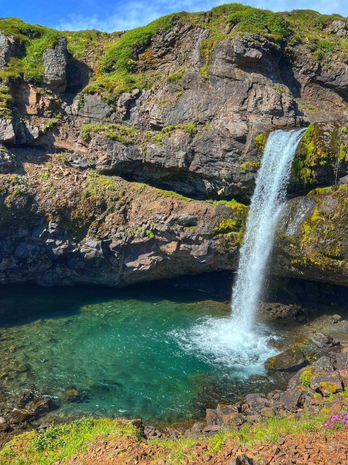 Gilsárfoss fáskrúðsfjörður fáskrúðsfirði fallegur foss hvað er hægt að skoða á fáskrúðsfirði beautiful waterfalls in Faskrudsfjordur óskar einarsson örnefni foss FáskrúðsfjörðurCascade en Islande (foss á Íslandi) Gilsárfoss Randonnée en Islande (gönguferð á Íslandi) Paysages islandais (íslensk náttúra) Choses à faire à Fáskrúðsfjörður (hvað er hægt að gera í Fáskrúðsfirði?) Nature sauvage (ósnortin náttúra) Voyage en Islande (ferðalag til Íslands) Fjords de l’Est (Austfirðir) Sites naturels en Islande (náttúruperlur á Íslandi) Se promener en Islande (að ganga á Íslandi) Tourisme en Islande (ferðamennska á Íslandi) Road trip en Islande (bíltúr um Ísland) Paysages nordiques (norðlæg landslag) Aventure en Islande (ævintýri á Íslandi) Beauté de l’Islande (náttúrufegurð Íslands) Leitarsetningar (Phrases de recherche) 🔍 Que faire à Fáskrúðsfjörður ? (Hvað er hægt að gera í Fáskrúðsfirði?) Où voir des cascades en Islande ? (Hvar má sjá fossa á Íslandi?) Randonnées incontournables en Islande (Ómissandi gönguleiðir á Íslandi) Les plus belles cascades d’Islande (Fallegustu fossar Íslands) Comment aller à Gilsárfoss ? (Hvernig kemst maður að Gilsárfossi?) Itinéraire pour explorer l’Est de l’Islande (Ferðaleið um Austurland) Les fjords de l’Est en Islande : que voir ? (Austfirðir á Íslandi – hvað má sjá?) Endroits cachés à visiter en Islande (Falinn fjársjóður á Íslandi) Explorer la nature islandaise (Að uppgötva íslenska náttúru) Les meilleurs spots photo en Islande (Bestu ljósmyndastaðirnir á Íslandi) GilsárfossGilsá river
Waterfalls in Iceland
Fáskrúðsfjörður
Eastfjords Iceland
Hidden gems in Iceland
Best hikes in Iceland
Icelandic nature
Scenic walks in Iceland
Must-visit places in Iceland
Off-the-beaten-path Iceland
Travel to Iceland
Iceland photography spots
East Iceland attractions
Natural wonders of Iceland
Exploring Iceland’s waterfalls
Search Phrases (Leitarsetningar) 🔍
What to do in Fáskrúðsfjörður?
Best waterfalls to visit in Iceland
Hidden waterfalls in Iceland
Easy hikes in East Iceland
Where is Gilsárfoss waterfall?
How to get to Gilsárfoss?
Best road trips in Iceland
Scenic hiking trails in Iceland
Iceland nature spots worth visiting
Lesser-known attractions in Iceland
Exploring Iceland’s Eastfjords
The most beautiful landscapes in Iceland
Where to find quiet nature spots in Iceland?