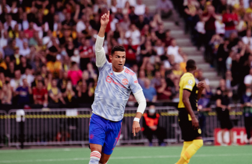 Ronaldo thyen rekordin në futboll, e ndan me legjendën e Spanjës