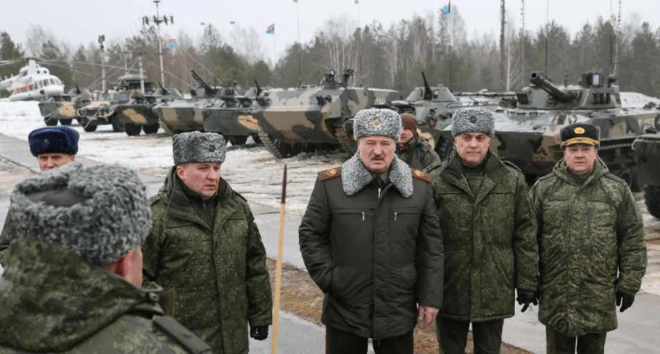 Tre shenja të qarta që Bjellorusia do t’i bashkohet Rusisë në luftën kundër Ukrainës