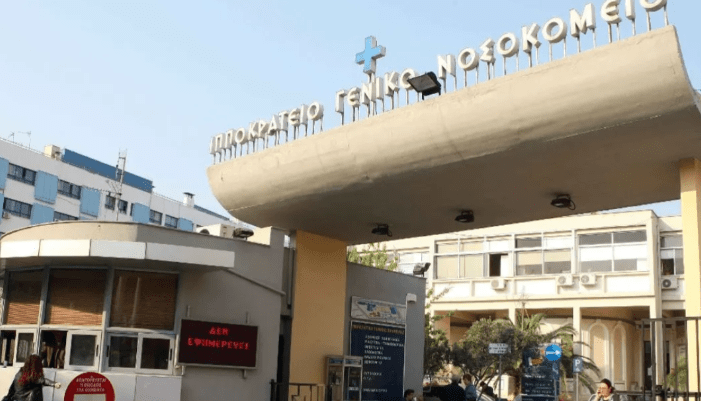 E çuan me temperturë të lartë në spital dhe e morën të vdekur, hap dyert e mortit familja e 8-vjeçarit në Greqi
