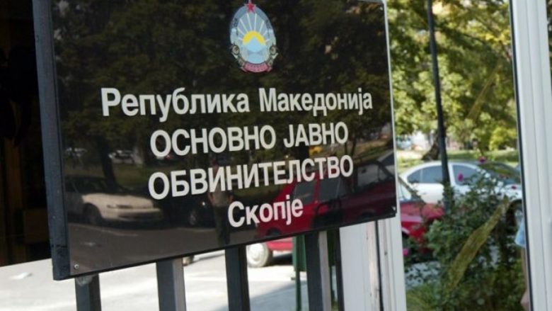Prokuroria e Maqedonisë kërkon paraburgim për një person i cili tentoi djegien e flamurit kombëtar shqiptar