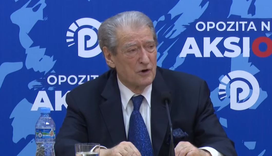 “Akti për votimin me dokumente të skaduara, me shumë vonesë”, Berisha: Do të kërkojmë zyrtarisht në KQZ shtyrjen e afatit për diasporën, ankimim në GJK për…