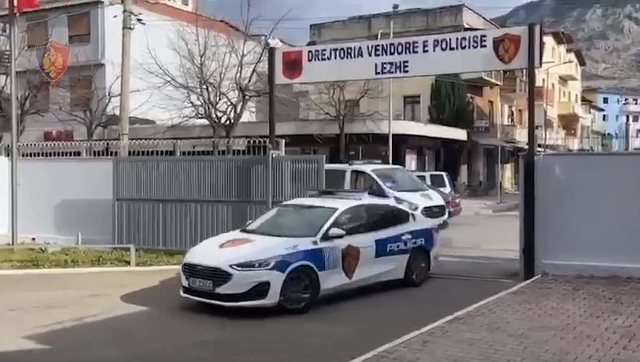 Konflikti mes të rinjve në Lezhë/ Arrestohen dy persona që ishin shpallur në kërkim, dy të tjerë ende në arrati