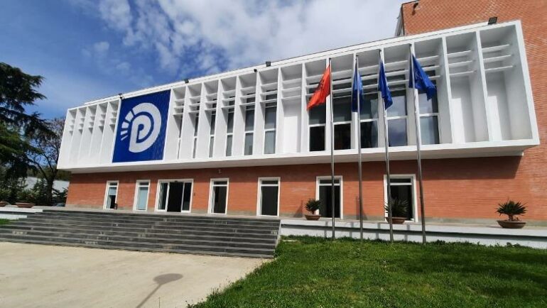 Mblidhet Këshilli Kombëtar i PD më 27 gusht / Zbardhet rendi i ditës dhe platforma e modernizimit