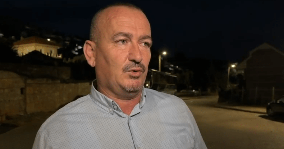 Injorimi i himnit shqiptar gjatë vizitës së Mickoskit në Pustec, kryebashkiaku: Nuk e organizuam ne
