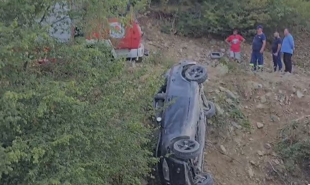 Aksidenti i rëndë në Mirditë/ Identifikohen tre të rinjtë, një i vdekur, dy të plagosur rëndë