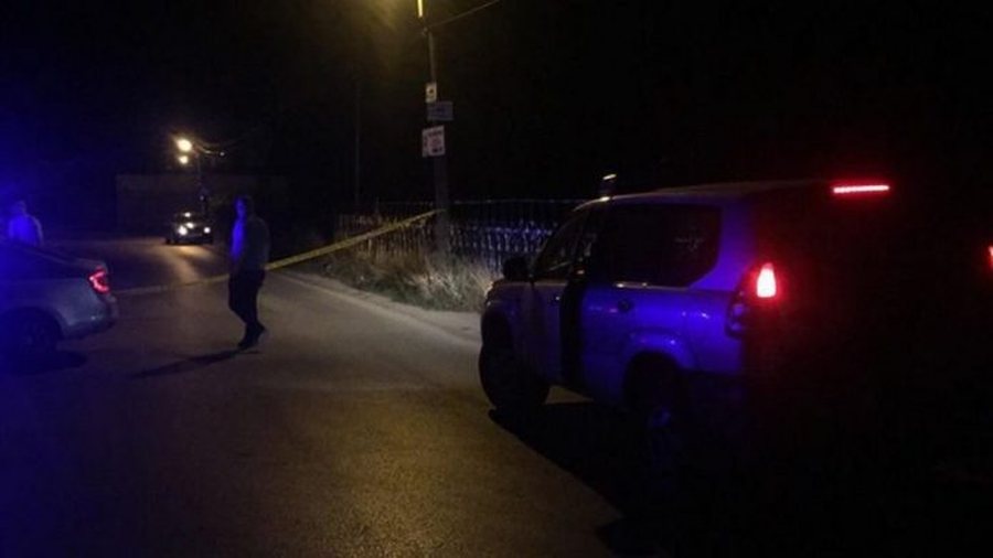 Vdekja e të riut në Kamëz, policia me njoftim zyrtar: Kishte shkuar te xhaxhai të rregullonte depozitën e ujit, ra në kontakt me telat e korrentit